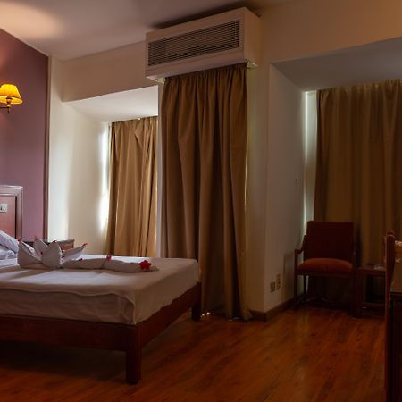 Amoun Hotel Александрия Екстериор снимка