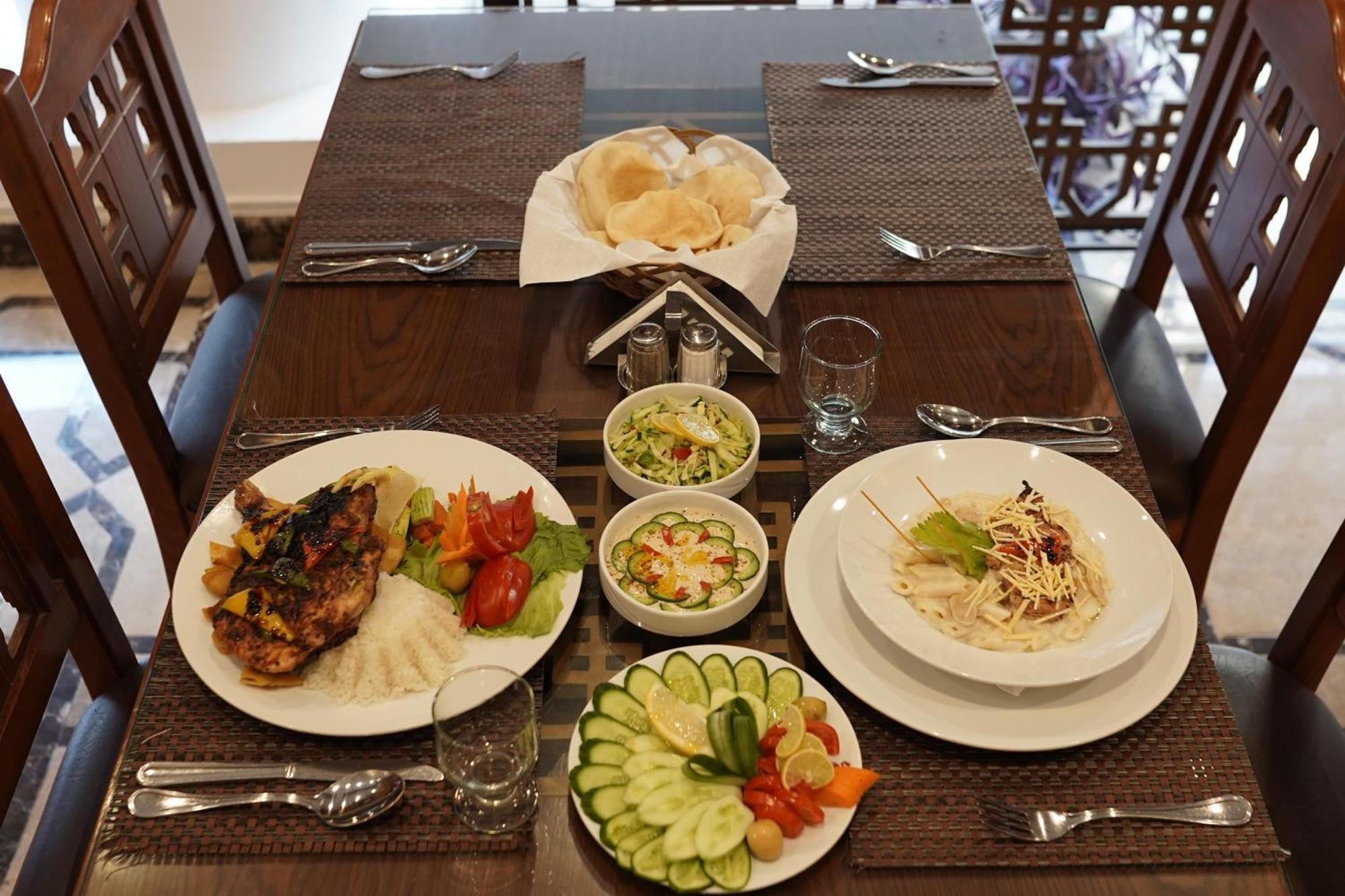 Amoun Hotel Александрия Екстериор снимка